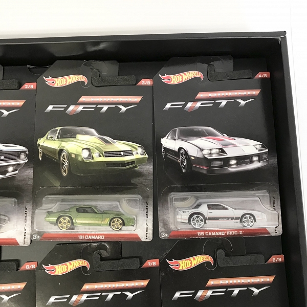 実際に弊社で買取させて頂いた【未開封】Camaro×Hot Wheels/カマロ×ホットホイールズ 50周年記念車 DWC85 8台 ミニカー 本付きの画像 5枚目