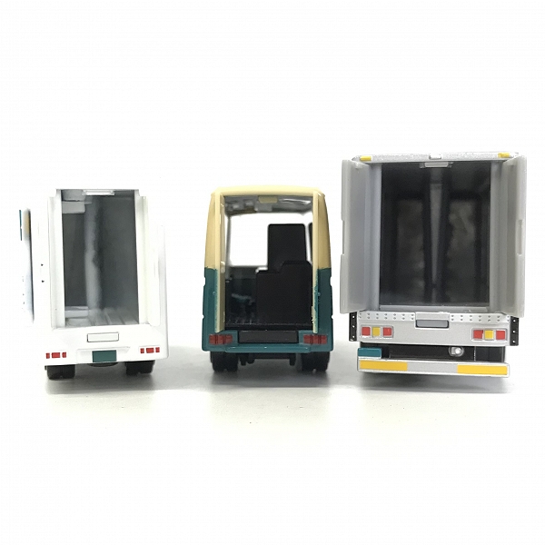 実際に弊社で買取させて頂いたクロネコヤマト ウォークスルーW号車/クール宅急便車/大型トラック10t車 3点セットの画像 4枚目