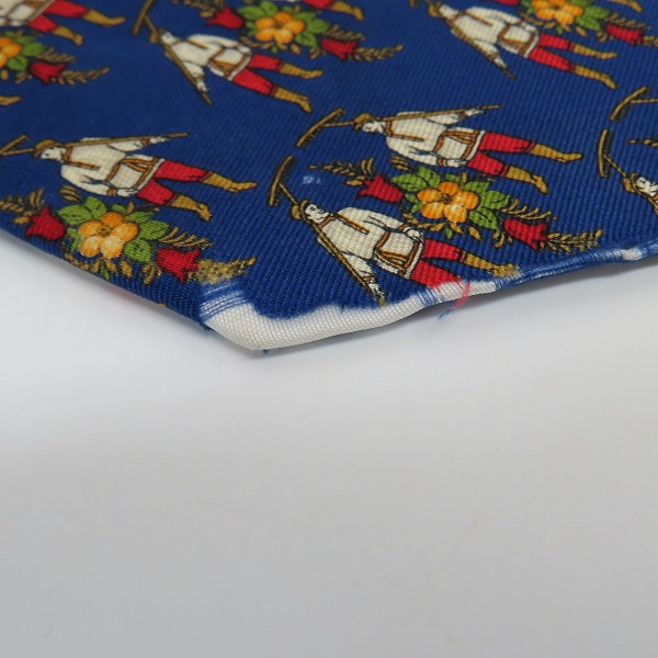 実際に弊社で買取させて頂いたBurberrys/バーバリーズ YSL/イブサンローラン Salvatore Ferragamo/フェラガモ他 ネクタイ 4点セットの画像 7枚目