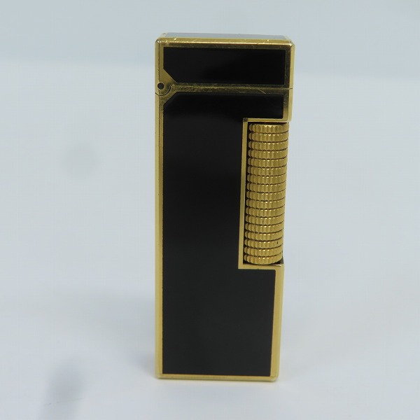 実際に弊社で買取させて頂いたdunhill/ダンヒル サイドローラー ガスライター ブラック/ゴールド