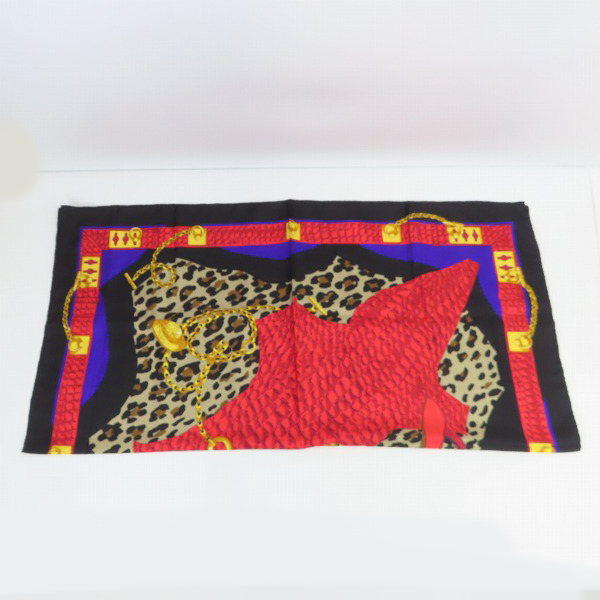 実際に弊社で買取させて頂いたCELINE/セリーヌ チェーン/クロコ/豹柄 大判ストールの画像 1枚目