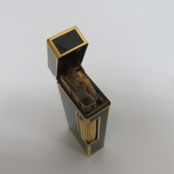 実際に弊社で買取させて頂いたdunhill/ダンヒル サイドローラー ガスライター ブラック/ゴールドの画像 3枚目