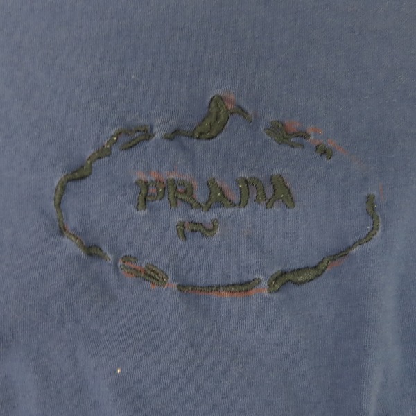 実際に弊社で買取させて頂いたPRADA/プラダ ロゴ 半袖Tシャツ ブルー/Lの画像 4枚目