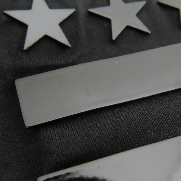 実際に弊社で買取させて頂いた【JPタグ】GIVENCHY/ジバンシィ 星条旗プレート張り クルーネック半袖Tシャツ 16F 7261 651/Sの画像 7枚目