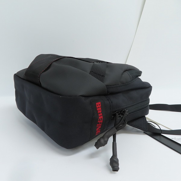 実際に弊社で買取させて頂いた【未使用】BRIEFING/ブリーフィング SQ SHOULDER LE/ショルダーバッグ BRA231L15の画像 2枚目