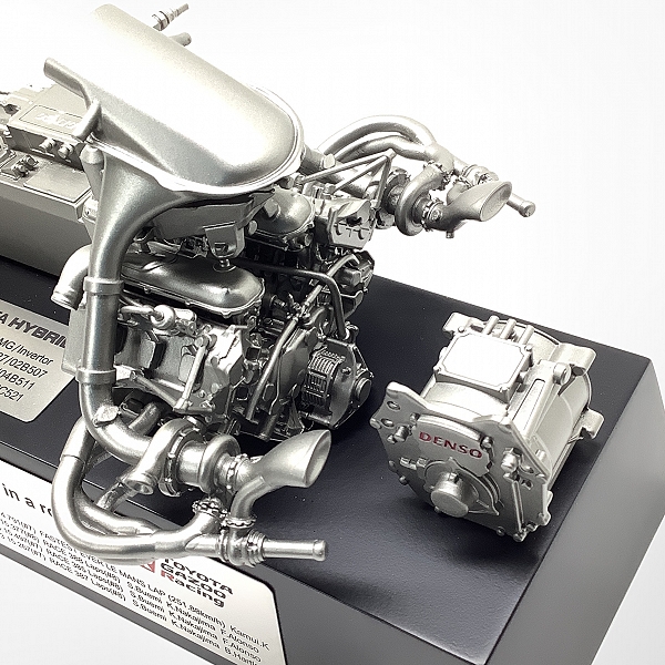 実際に弊社で買取させて頂いたWEC FIA世界耐久選手権 TOYOTA GAZOO Racing TS050 エンジン パワートレイン ル・マン24時間 三連覇記念 非売品の画像 7枚目