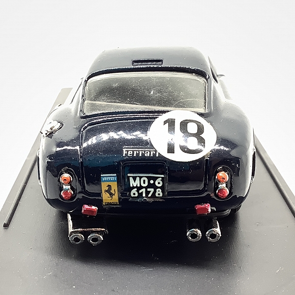 実際に弊社で買取させて頂いたBANG/バン FERRARI 250 SWB LE MAN 61 ミニカー 1/43の画像 6枚目