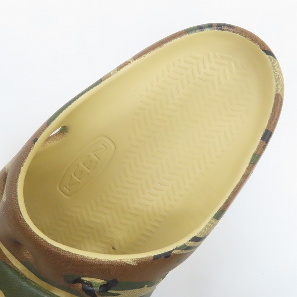 実際に弊社で買取させて頂いたKEEN/キーン Yogui Camo ヨギカモ カモフラ サンダル /28の画像 4枚目