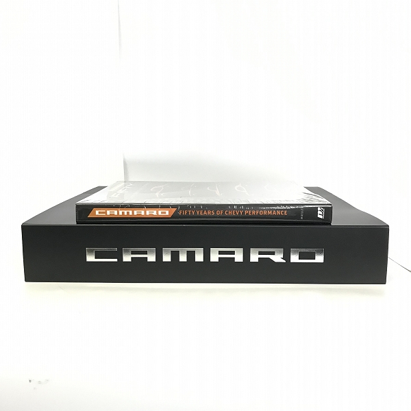 実際に弊社で買取させて頂いた【未開封】Camaro×Hot Wheels/カマロ×ホットホイールズ 50周年記念車 DWC85 8台 ミニカー 本付きの画像 9枚目