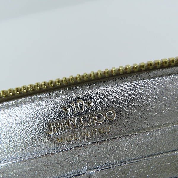 実際に弊社で買取させて頂いたJimmy Choo/ジミーチュウ レインボーカラースタッズ ラウンド長財布の画像 4枚目