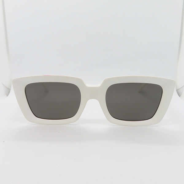 実際に弊社で買取させて頂いたCELINE/セリーヌ フルリム サングラス CL41449/S VK6IRの画像 1枚目