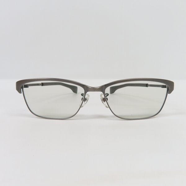 実際に弊社で買取させて頂いた999.9/フォーナインズ TITANIUM/チタニウム メタルフレーム 眼鏡/メガネ/アイウェア S-122Tの画像 1枚目