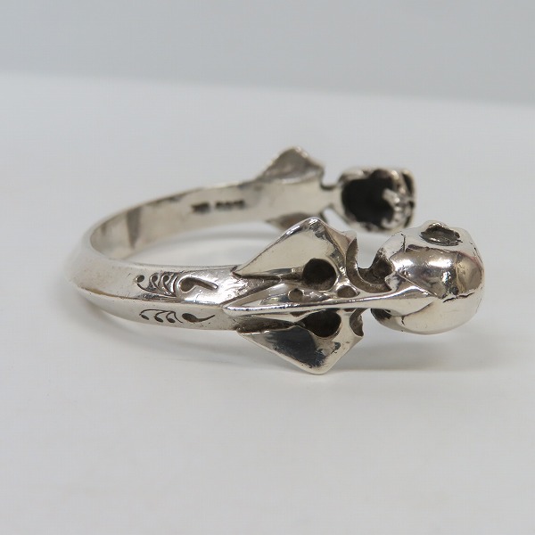 実際に弊社で買取させて頂いたCRAZY PIG/クレイジーピッグ 2スカル バングル ブレスレット/スモールの画像 2枚目