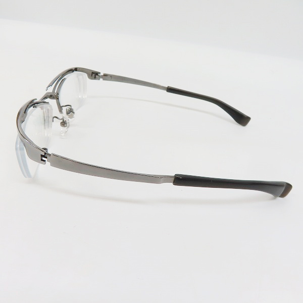 実際に弊社で買取させて頂いた999.9/フォーナインズ ハーフリム TITANIUM メガネフレーム 眼鏡/アイウェア S-320Tの画像 2枚目