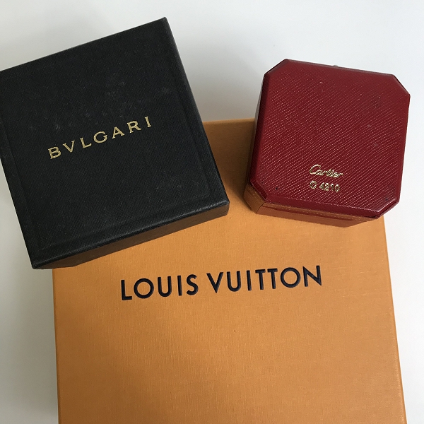 実際に弊社で買取させて頂いた【おまとめ品】Cartier/カルティエ BVLGARI/ブルガリ Louis Vuitton/ルイヴィトン等 ジュエリーケース/空箱の画像 1枚目