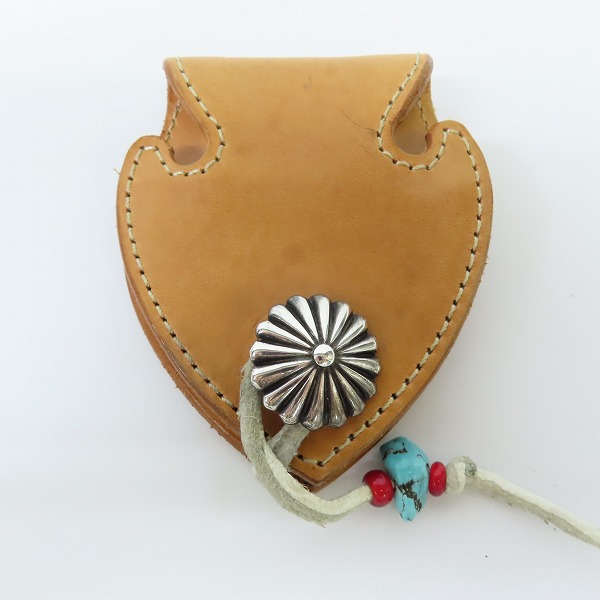 実際に弊社で買取させて頂いたFIRST ARROW'S/ファーストアローズ コンチョ レザー コインケース/ウォレット