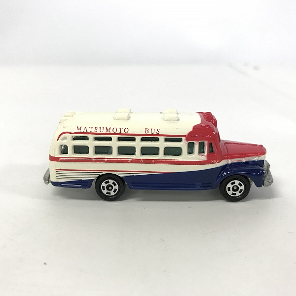実際に弊社で買取させて頂いたTOMY/トミー トミカ 日本自動車博物館 オリジナルミニカー いすゞ ボンネットバス BXの画像 3枚目