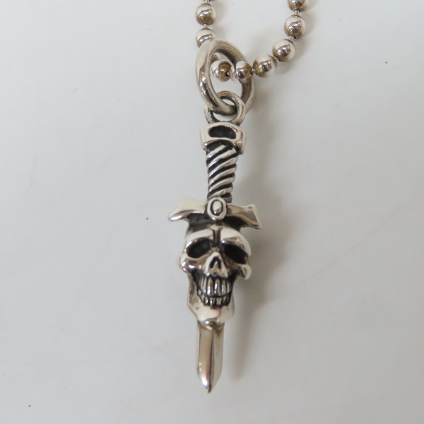 実際に弊社で買取させて頂いたCRAZY PIG/クレイジーピッグ SKULL & DAGGER AMULET PENDANT/スカルアンドダガー アミュレットペンダントの画像 1枚目
