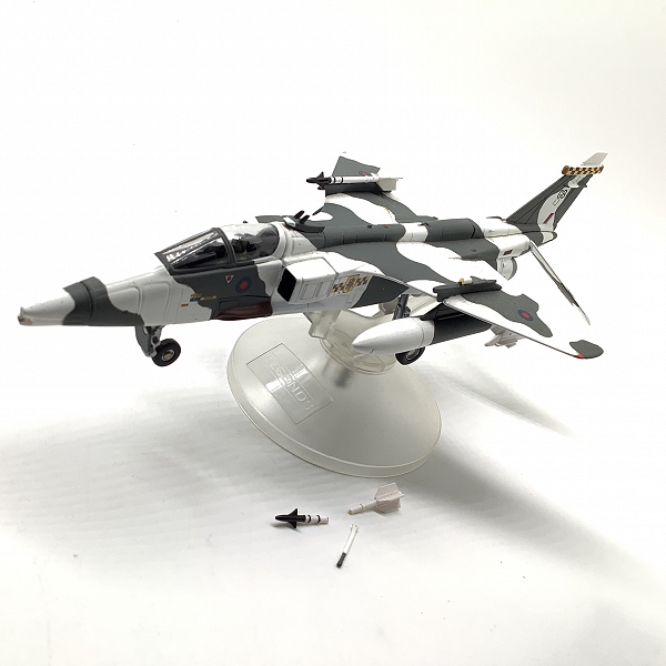 実際に弊社で買取させて頂いたCORGI/コーギー JAGUAR ジャギュア ダイキャスト イギリス空軍 戦闘機