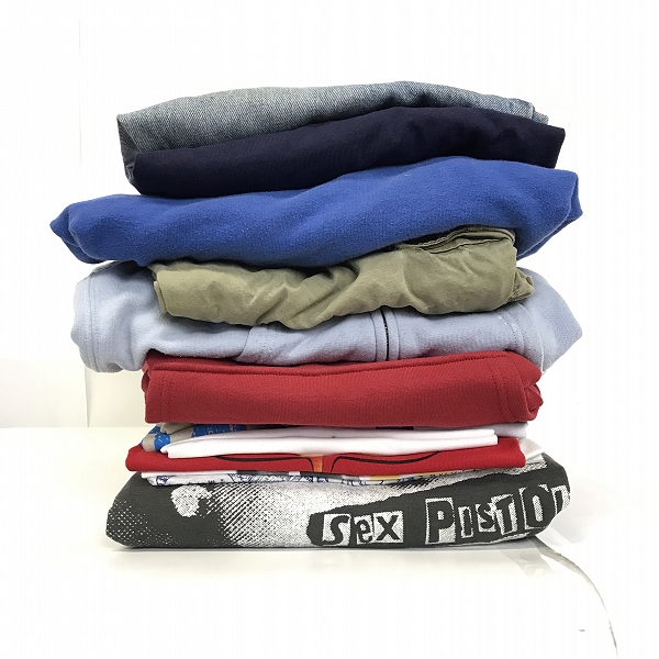 実際に弊社で買取させて頂いた【おまとめ品】リーバイス/ギャップ/ポロラルフローレン/ハイドロゲン 他 メンズ/キッズ Tシャツ/パーカー/デニムパンツ 等の画像 8枚目