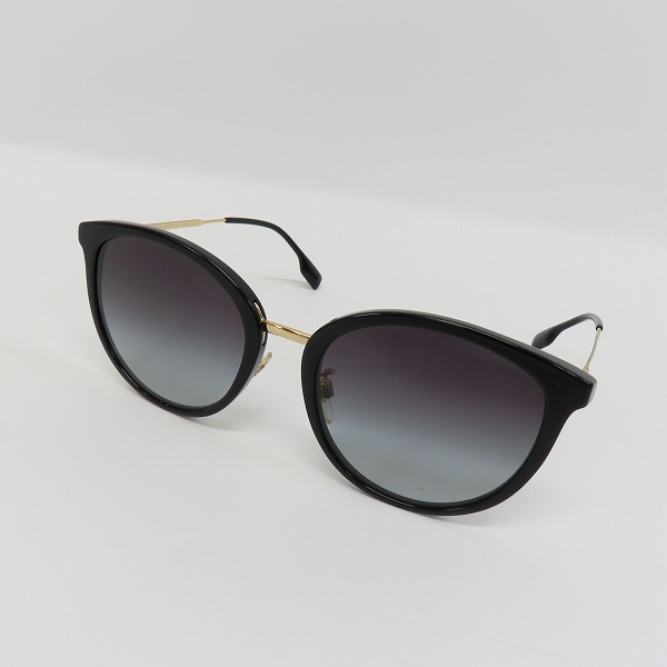 実際に弊社で買取させて頂いたBURBERRY/バーバリー サングラス B4289-D