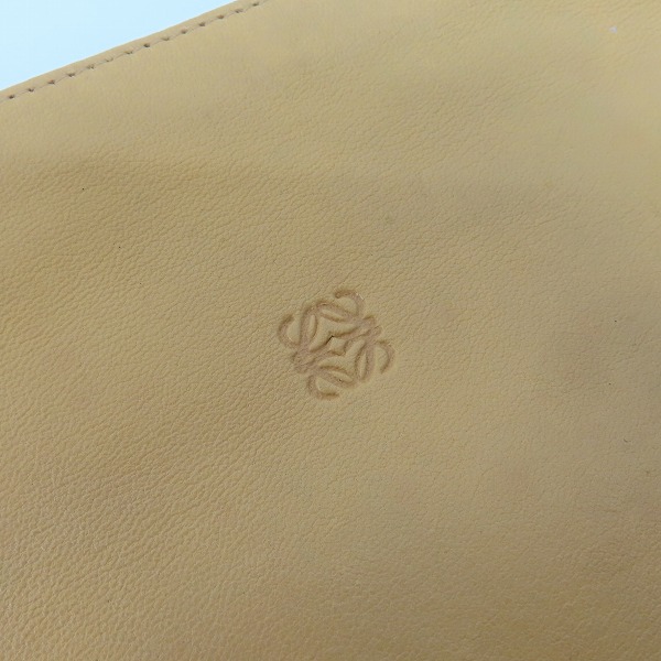 実際に弊社で買取させて頂いたCELINE/セリーヌ アナグラムロゴ ジップポーチの画像 4枚目