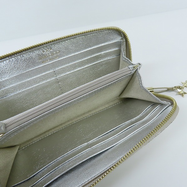 実際に弊社で買取させて頂いたJimmy Choo/ジミーチュウ レインボーカラースタッズ ラウンド長財布の画像 3枚目