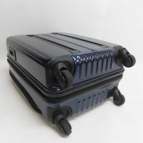 実際に弊社で買取させて頂いたBRIEFING/ブリーフィング スーツケース/ポリカーボネート/TSAロック H-34F SD/BRA221C39の画像 2枚目