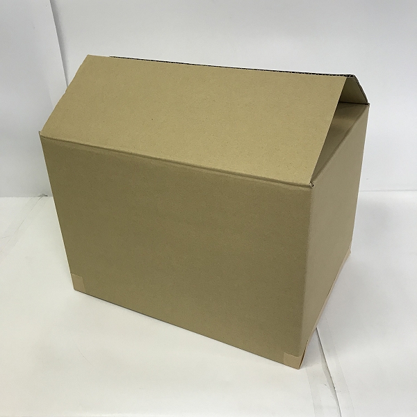 実際に弊社で買取させて頂いた【おまとめ品】NIKE/ナイキ ARMANI EXCHANGE/アルマーニエクスチェンジ LEVI’S/リーバイス 他 Tシャツ/パーカー/パンツ 等の画像 6枚目