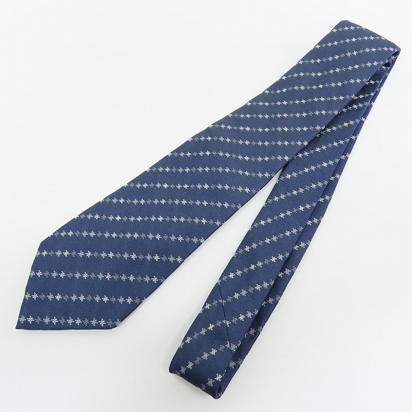 実際に弊社で買取させて頂いたCELINE/セリーヌ マカダム柄 シルク100％ ネクタイ