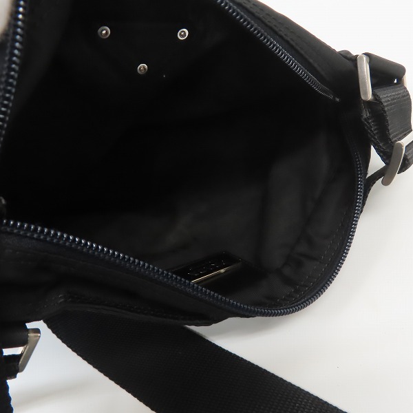 実際に弊社で買取させて頂いた【難有り品】PRADA/プラダ ナイロン ショルダーポーチ/サコッシュの画像 3枚目