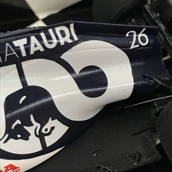 実際に弊社で買取させて頂いたMinichamps/ミニチャンプス 1/43 2020 F1 #26 D.クビアト F1 AlphaTauri  Honda AT01 ミニカーの画像 6枚目