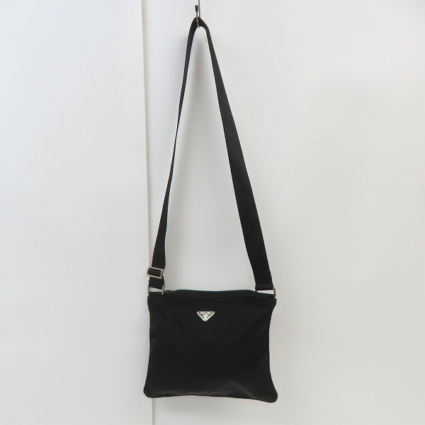 実際に弊社で買取させて頂いた【難有り品】PRADA/プラダ ナイロン ショルダーポーチ/サコッシュ