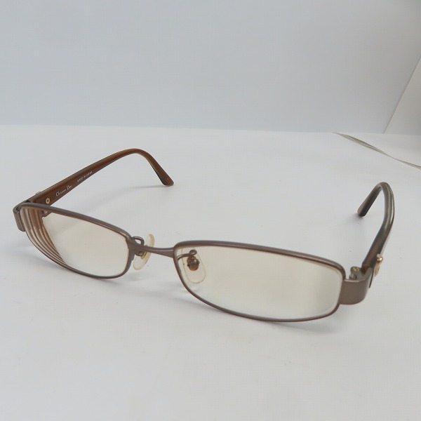 実際に弊社で買取させて頂いたChristian Dior/クリスチャンディオール メガネフレーム 眼鏡 CD-7688J