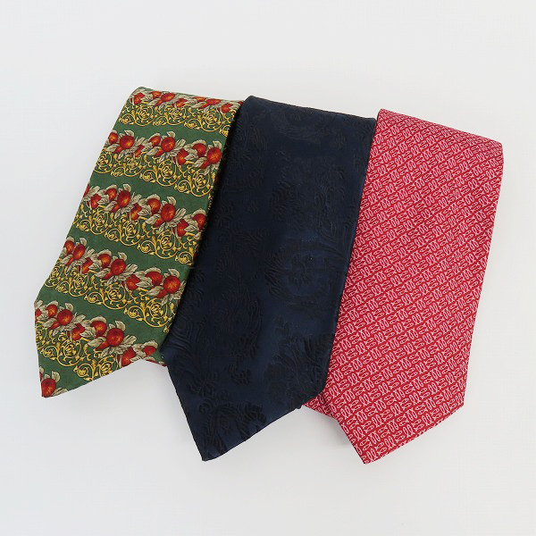 実際に弊社で買取させて頂いたChristian Dior/クリスチャン・ディオール VERSACE/ヴェルサーチェ FERRAGAMO/フェラガモ ネクタイ 3点セット