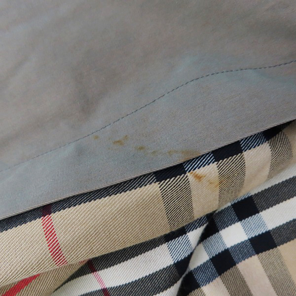 実際に弊社で買取させて頂いたBurberrys/バーバリーズ 裏地ノバチェック柄 ステンカラーコート イングランド製の画像 8枚目