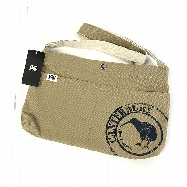 実際に弊社で買取させて頂いた【おまとめ品/未使用品含む】CANTERBURY/カンタベリー ジップアップパーカー/Tシャツ/キャップ 等の画像 5枚目