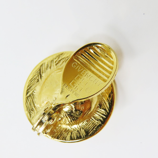 実際に弊社で買取させて頂いたGIVENCHY/ジバンシイ フェイクパール ロゴ イヤリングの画像 2枚目