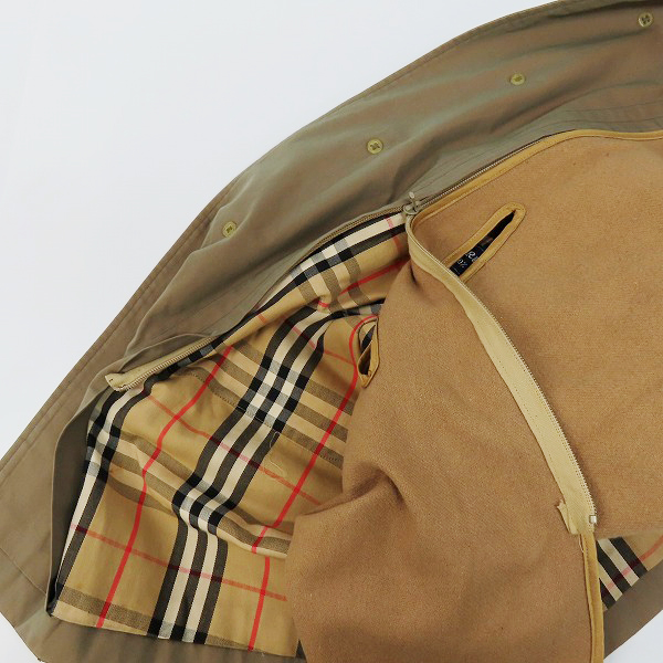 実際に弊社で買取させて頂いたBurberrys/バーバリーズ 裏地ノバチェック柄 ステンカラーコート イングランド製の画像 9枚目