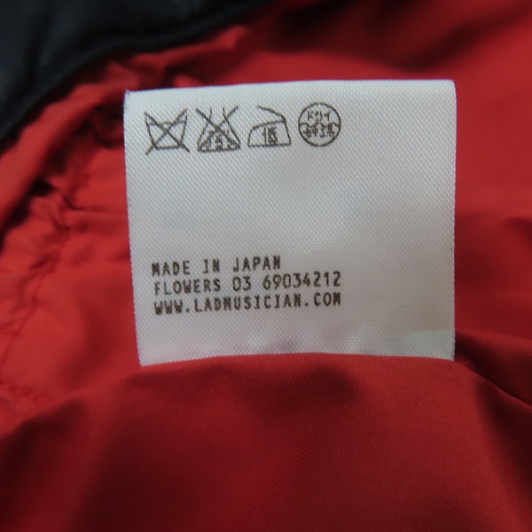 実際に弊社で買取させて頂いたLAD MUSICIAN/ラッドミュージシャン シンサレート 中綿ジャケット 2210-351/44の画像 5枚目