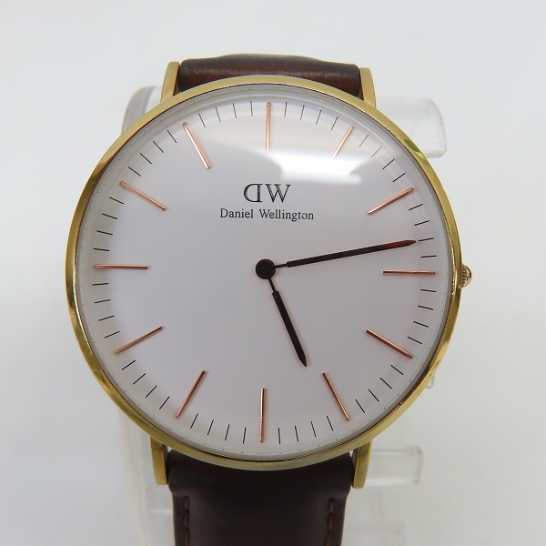 実際に弊社で買取させて頂いた【ジャンク】Daniel Wellington/ダニエルウェリントン B40R40 クオーツ腕時計 