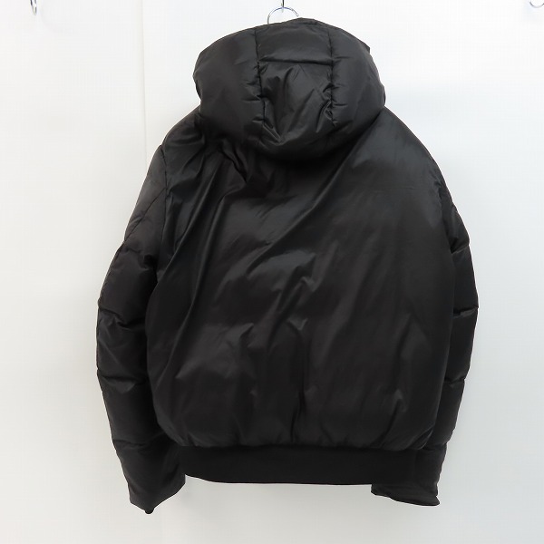 実際に弊社で買取させて頂いたEMPORIO ARMANI/エンポリオアルマーニ ダウンジャケット 7V1B94 1NUFZ 50の画像 1枚目