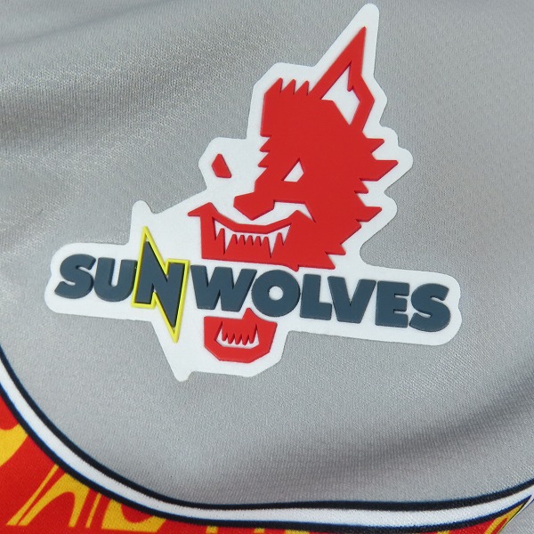 実際に弊社で買取させて頂いたCANTERBURY/カンタベリー SUNWOLVES/サンウルブズ レプリカホームジャージ ラグビーウェア 2点セットの画像 3枚目