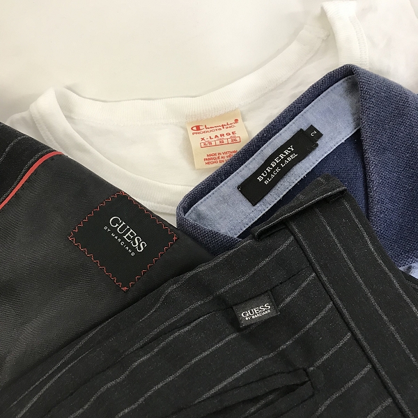実際に弊社で買取させて頂いた【おまとめ】BURBERRY/バーバリー GUESS/ゲス Champion/チャンピオン 他 ポロシャツ/スーツ/Tシャツ 等の画像 1枚目