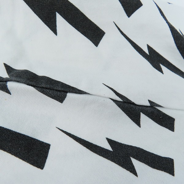 実際に弊社で買取させて頂いたNeil Barrett/ニール バレット Thunder Bolt Tee/サンダーボルト 半袖Tシャツ PBJT109 B512S/XSの画像 7枚目