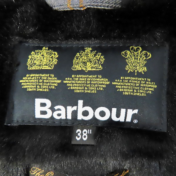 実際に弊社で買取させて頂いたBarbour/バブアー 裏地ボア フーデッド オイルド ジャケット 1602319/38の画像 2枚目