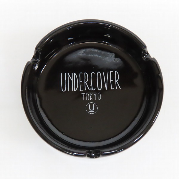 実際に弊社で買取させて頂いたUNDERCOVER/アンダーカバー ロゴアッシュトレー 灰皿の画像 3枚目