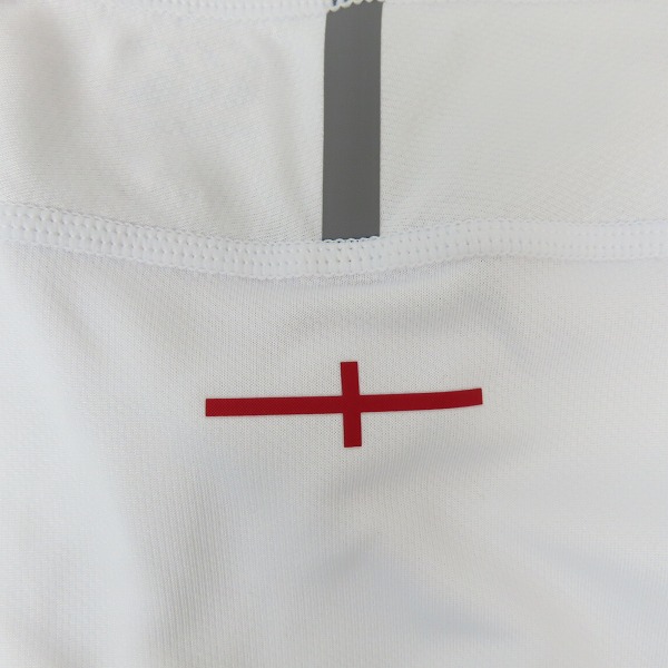 実際に弊社で買取させて頂いたCANTERBURY/カンタベリー  Canterbury イングランド プロジャージ ラグビー 半袖/RG30388/2XLの画像 6枚目