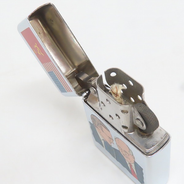 実際に弊社で買取させて頂いたZIPPO/ジッポー マルタ会談 ブッシュ大統領 ゴルバチョフ書記長 1990年製の画像 4枚目