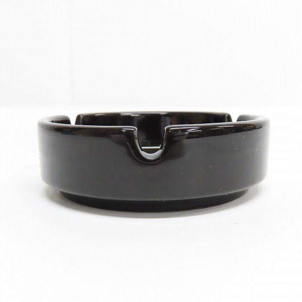 実際に弊社で買取させて頂いたUNDERCOVER/アンダーカバー ロゴアッシュトレー 灰皿の画像 1枚目